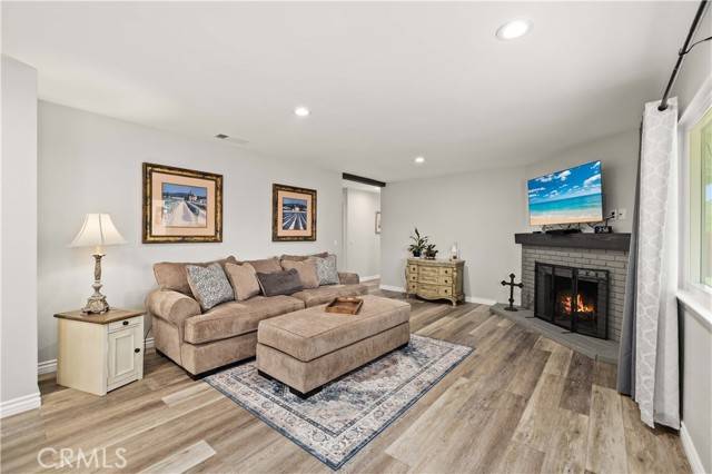 Lake Los Angeles, CA 93591,40305 174th Street East