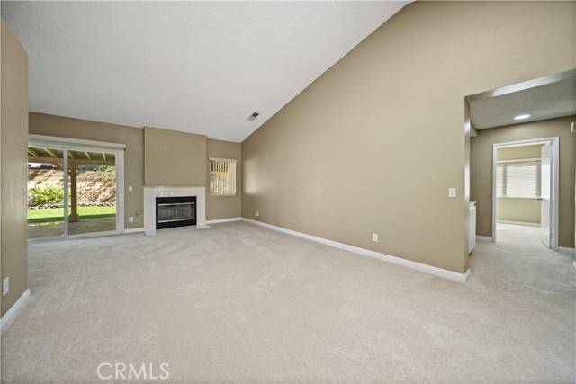 Lancaster, CA 93536,44202 W Halcom