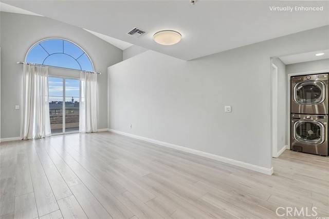 Reseda (los Angeles), CA 91335,6800 Corbin #308