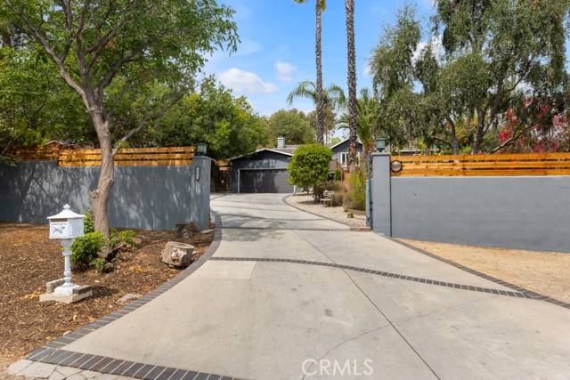 Tarzana (los Angeles), CA 91356,19419 Oxnard Street