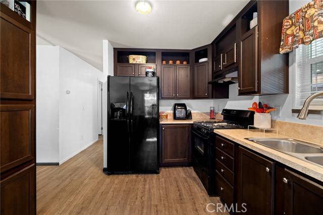 Palmdale, CA 93550,3524 E Avenue R #121