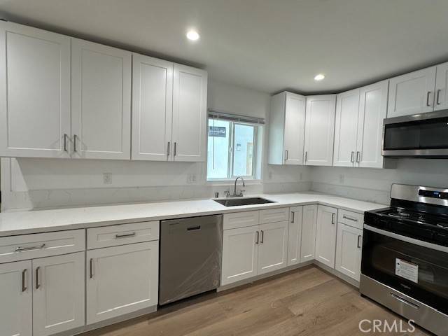 Reseda (los Angeles), CA 91335,19436 Keswick Street