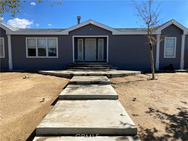 Palmdale, CA 93552,5050 Pearblossom Highway