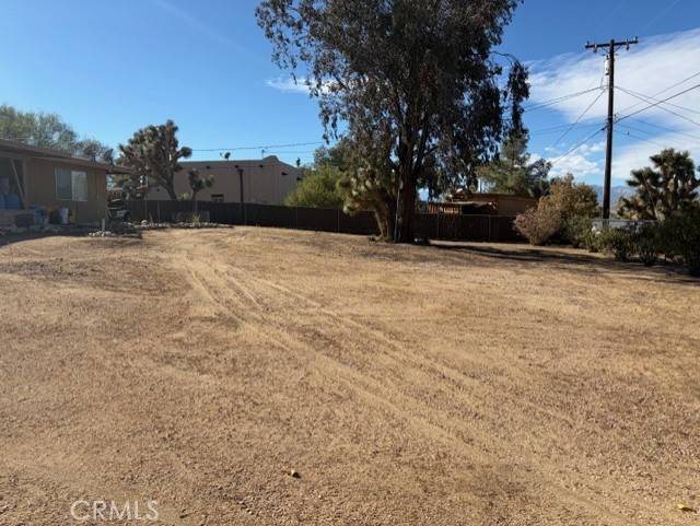 Yucca Valley, CA 92284,56662 El Dorado