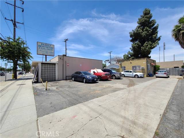 Bell, CA 90201,4313 Florence Avenue