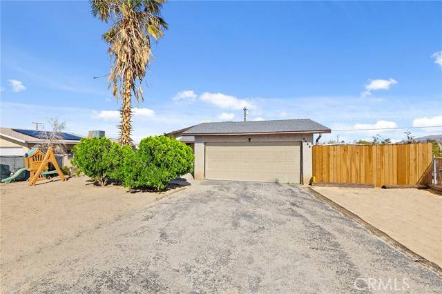 Twentynine Palms, CA 92277,5585 Chia Avenue