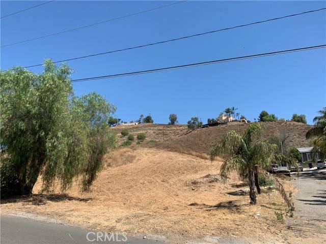 Menifee, CA 92587,24460 Conejo Drive