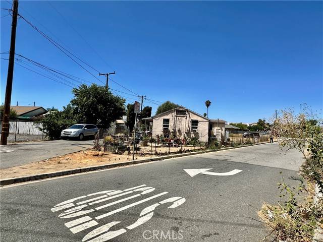 Perris, CA 92570,182 State Street