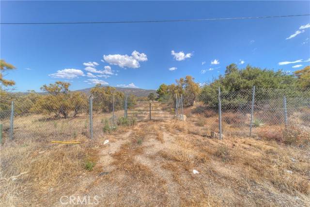 Anza, CA 92539,58650 Wellman Road