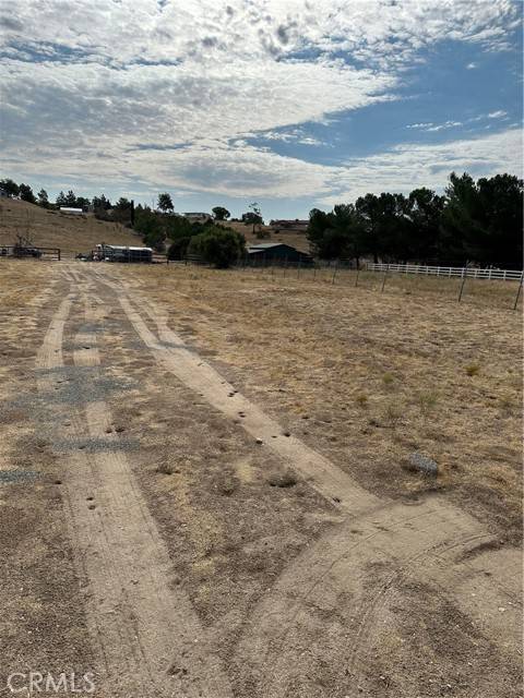 Anza, CA 92539,0 Cary Road