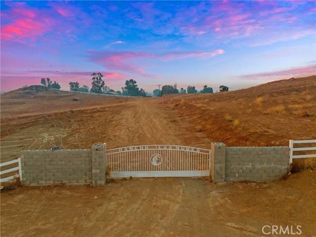 Menifee, CA 92584,1 Saddleback L