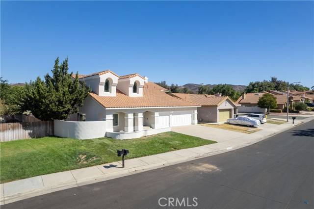 Wildomar, CA 92595,23072 Trillium Drive