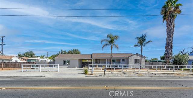 Hemet, CA 92543,248 N Palm Avenue