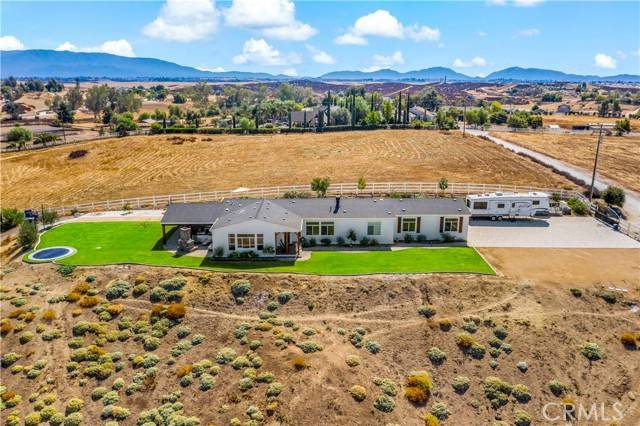 Winchester, CA 92596,37450 Maddalena Road