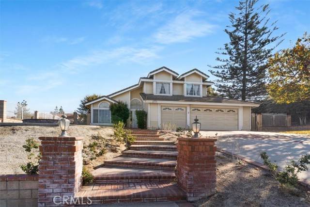 Riverside, CA 92506,6716 Carobwood Way