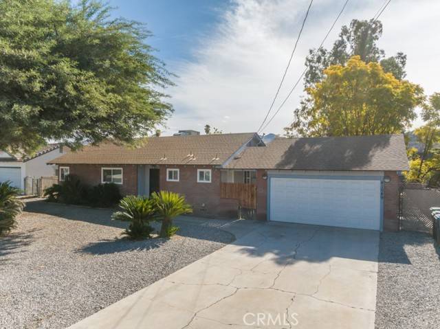 Hemet, CA 92544,41049 Sunset Lane