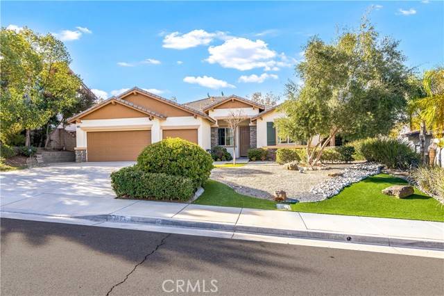 Menifee, CA 92584,31335 Shadow Ridge Drive