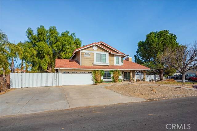 Wildomar, CA 92595,20938 Cashew Street