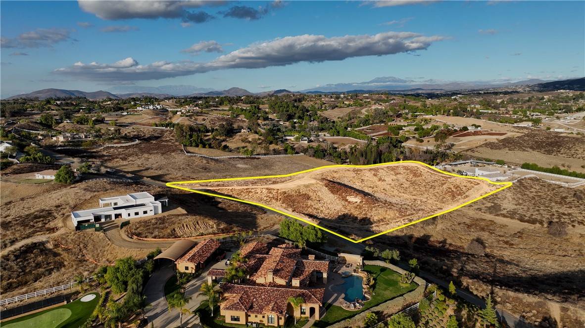 Temecula, CA 92592,33319 Linda Rosea Road