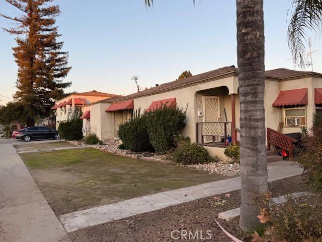 Dinuba, CA 93618,102 N Lincoln Avenue