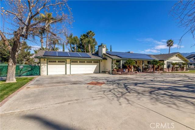 Hemet, CA 92544,4184 Shamrock Way