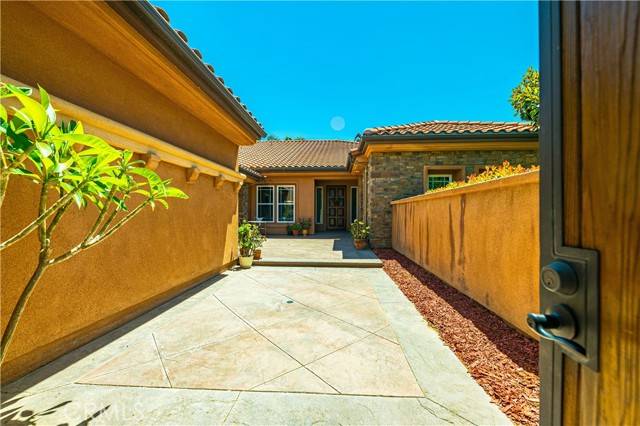 Riverside, CA 92504,17536 Fairbreeze Court