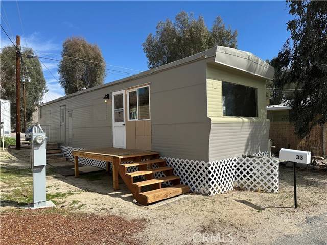Morongo Valley, CA 92256,51063 29 Palms Hwy #33
