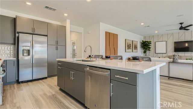 Rialto, CA 92377,2856 Lake Mendoza Street