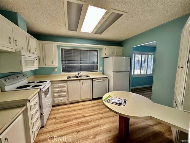 San Jacinto, CA 92583,2230 Lake Park Drive #223