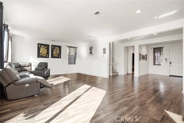 Murrieta, CA 92563,34048 Thistlewood Avenue