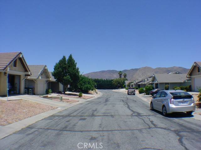 San Jacinto, CA 92583,1412 Colonial Way