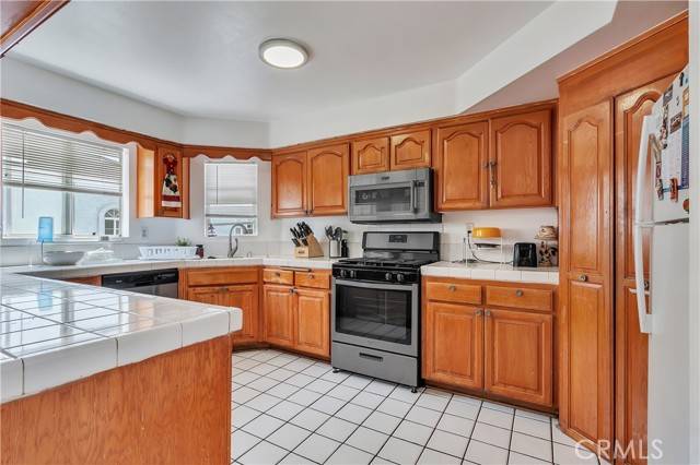 Panorama City (los Angeles), CA 91402,9216 Tobias Avenue #1