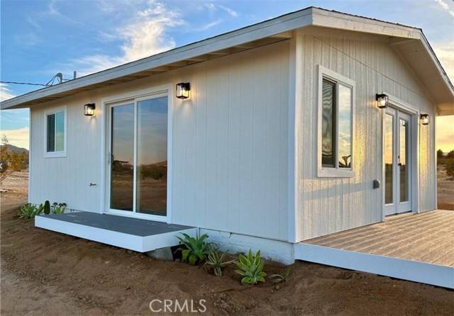 Landers, CA 92285,55354 El Lobo Road