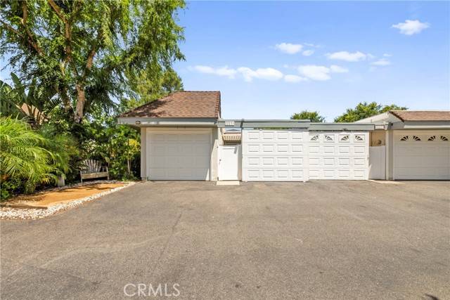 Laguna Hills, CA 92653,22271 Caminito Danubo