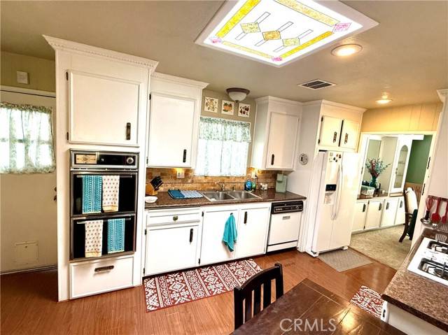 Hemet, CA 92544,43657 Walden Way