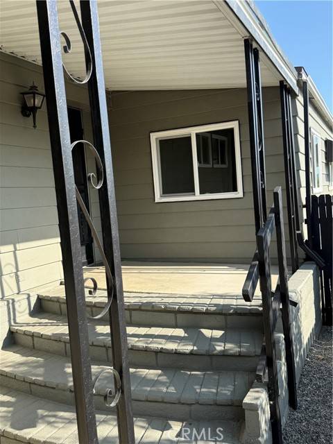Murrieta, CA 92563,38327 Via La Paloma
