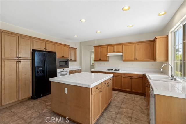 Temecula, CA 92592,33138 Rhine Avenue