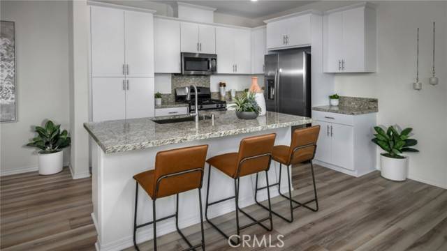 Rialto, CA 92377,2438 Gunner Ridge Way