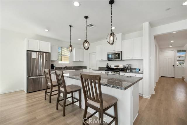 Wildomar, CA 92595,36300 Firelight Circle