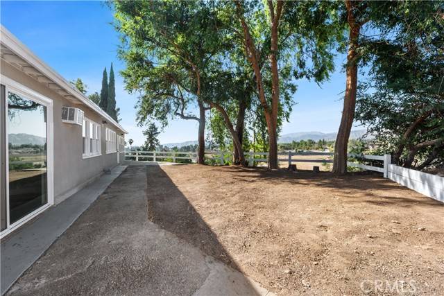 Yucaipa, CA 92399,35029 Avenue G