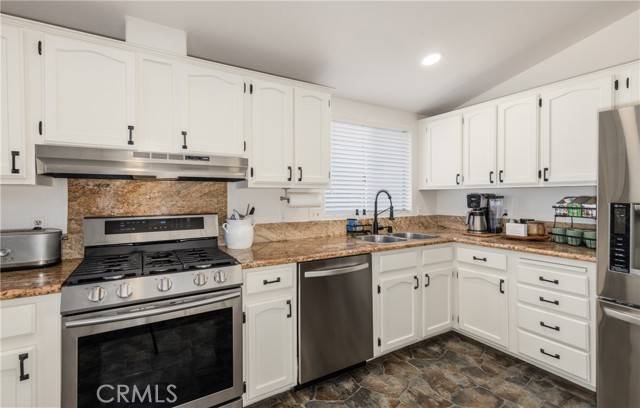 Hemet, CA 92545,2868 Peach Tree Street