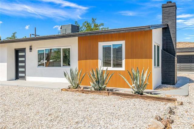 Joshua Tree, CA 92252,61730 Oleander Drive