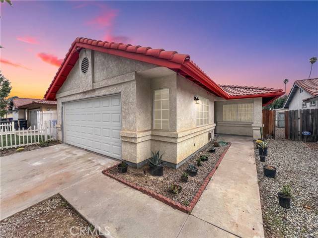 Hemet, CA 92543,881 Don Dr