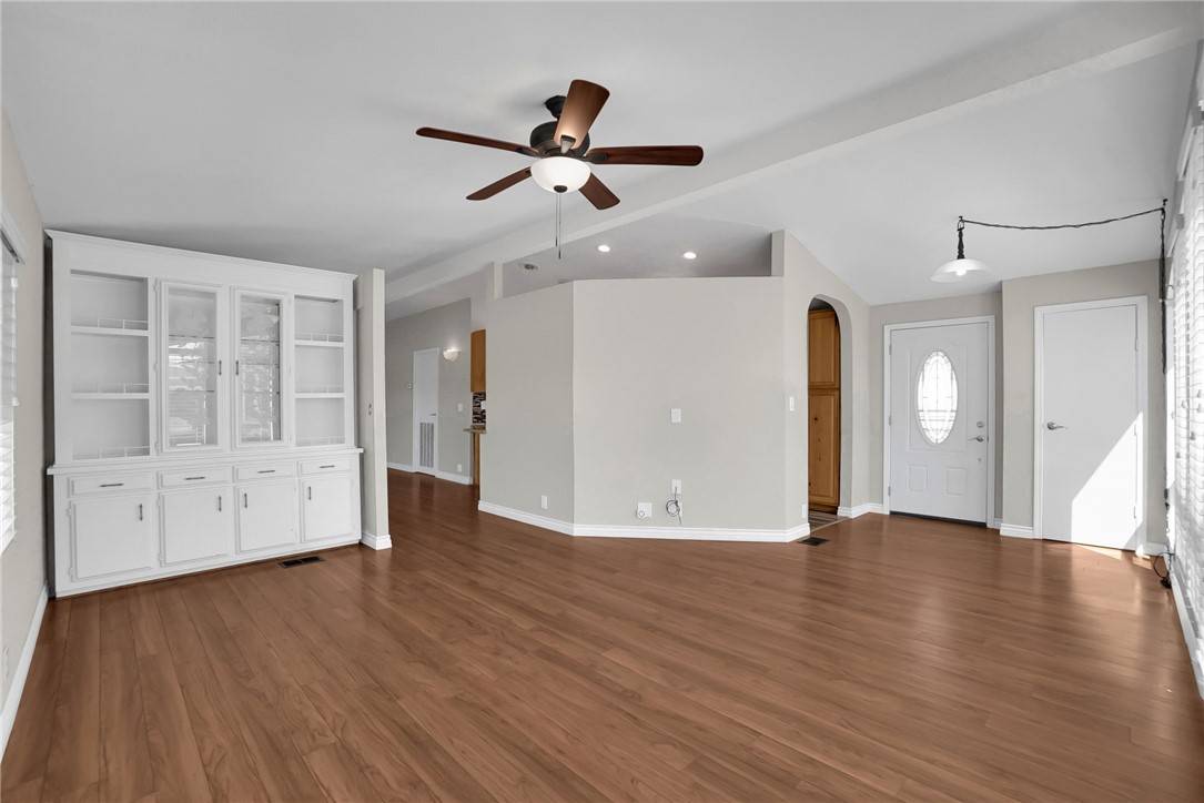 Escondido, CA 92026,1609 Desert Glen