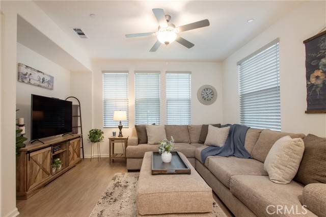 Murrieta, CA 92562,41985 Emelia Street #301