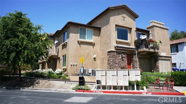 Canyon Country (santa Clarita), CA 91351,27949 Avalon Drive