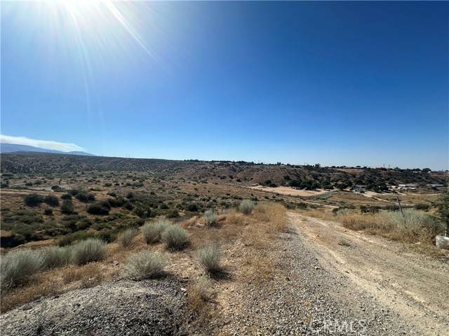 Hesperia, CA 92345,0 Caliente Road