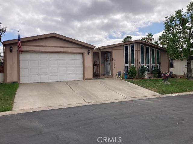 Calimesa, CA 92320,10961 Desert Lawn Drive #101