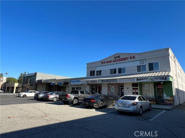 West Covina, CA 91790,666 S Sunset Avenue