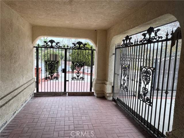 Walnut, CA 91789,20144 Traveler Circle